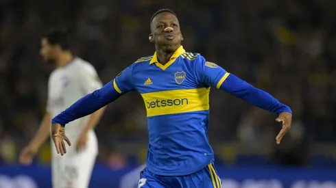 Advíncula con Boca en la Copa Libertadores