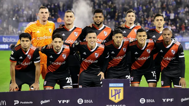 Vélez vuelve a la carga por un jugador de River tras su eliminación copera