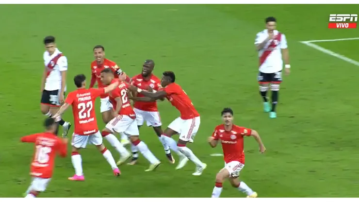 Gabriel Mercado puso el 1-0.