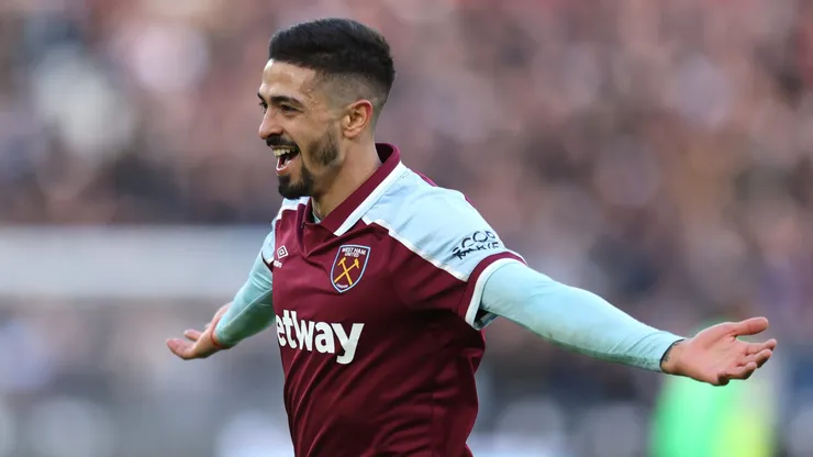 Manuel Lanzini llegó desde West Ham United.