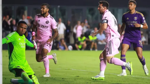 VIDEO | El GOLAZO de Messi que rompió el cero para Inter Miami en el clásico