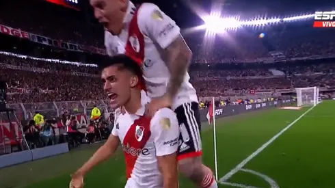 El festejo alocado de Pablo Solari.