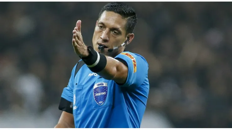 Jesús Valenzuela es el árbitro de Botafogo y Racing.