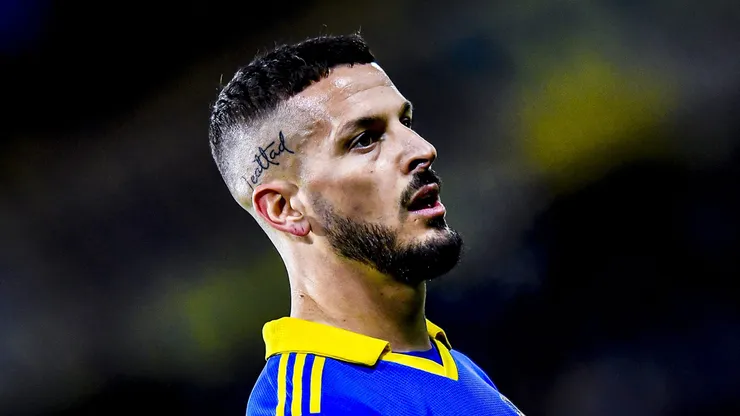 Darío Benedetto se va de Boca.