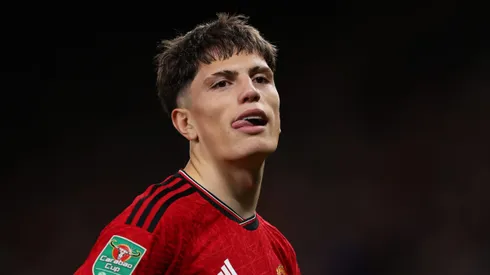 Manchester United quiere juntar a Garnacho con Luka Modric