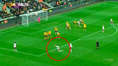 VIDEO | El golazo de tiro libre de Julián Álvarez para el Manchester City