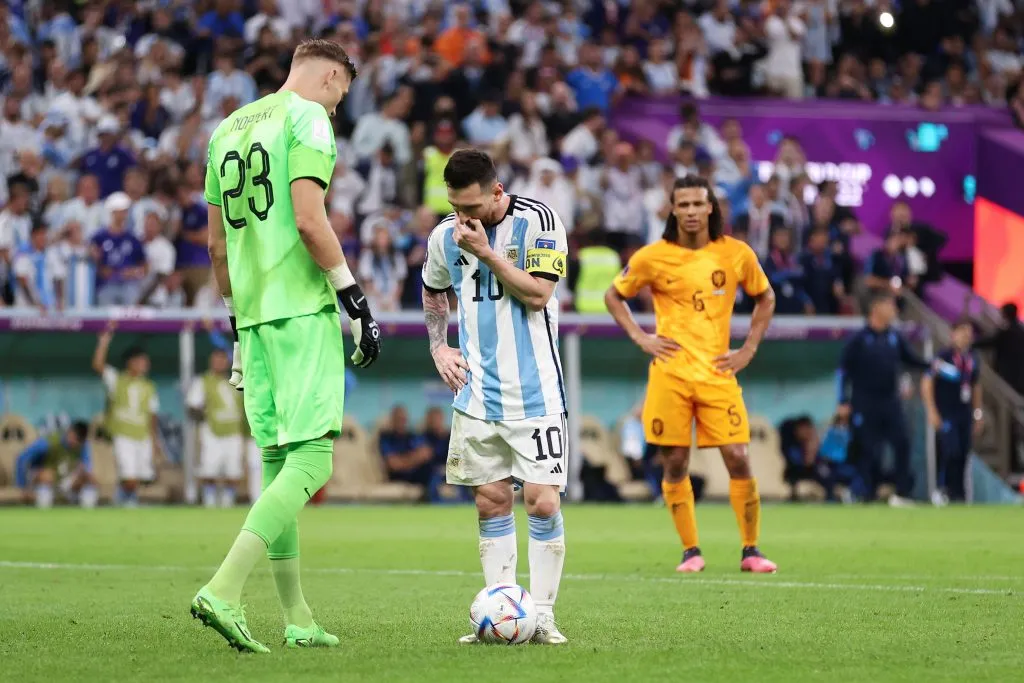 Noppert quiso intimidar al argentino (Getty)