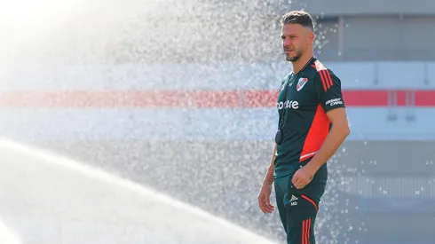 Demichelis sacaría a Simón: de titular los últimos 5 partidos a ir al banco en el Superclásico