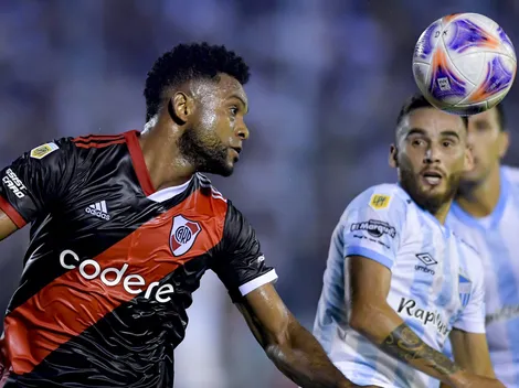 El DT de Atlético Tucumán y un aviso para River: "Sería lindo cortarle la racha"