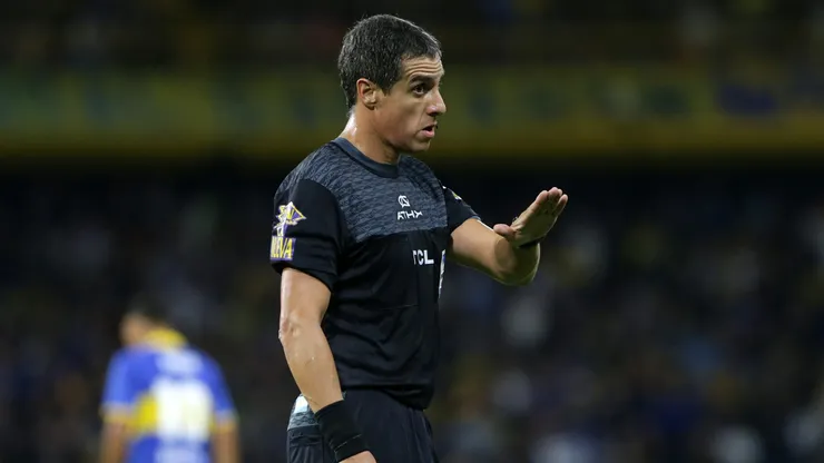 Pablo Echavarría dirigirá a Boca esta fecha.