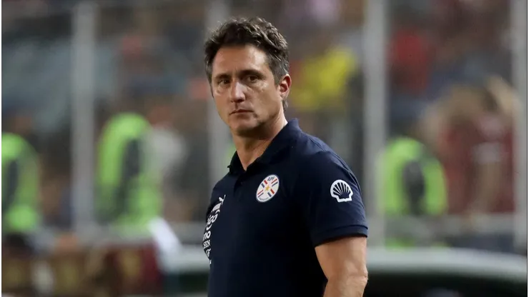 Guillermo Barros Schelotto podría ser el primer DT argentino destituido en Eliminatorias