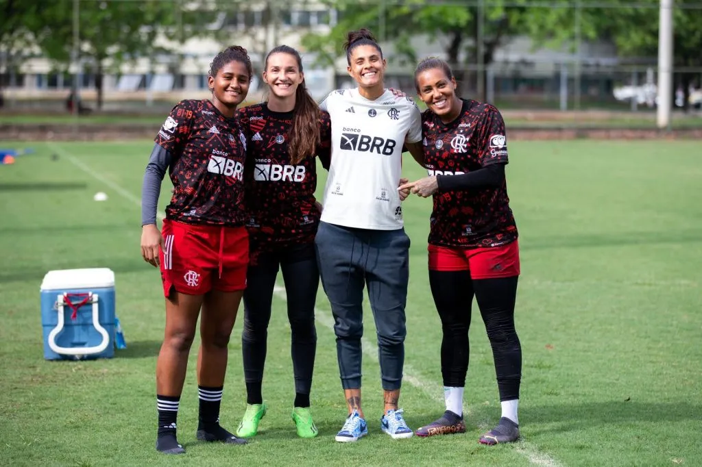 Su primera visita al entrenamiento tras el anuncio.