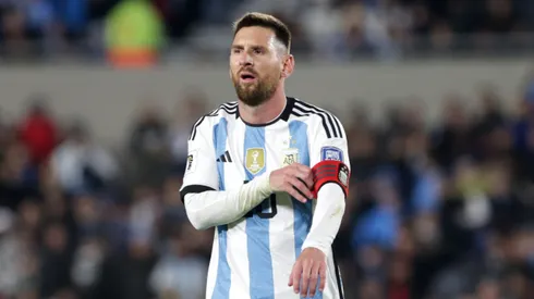 Messi será suplente en Argentina vs Paraguay