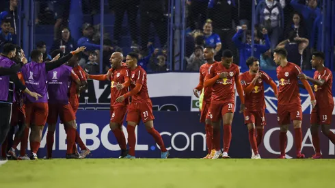 La sanción tiene que ver con la estadía de Lomónaco en Bragantino.