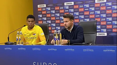 El increíble elogio del DT de AZ Alkmaar a la hinchada de Boca: "No creo que..."