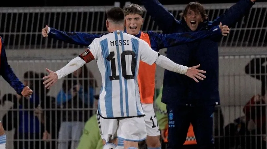 Garnacho fue suplente en todos los partidos de Eliminatorias y solo sumó 5′. (Foto: Instagram Garnacho)