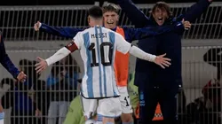 "El Rey": la historia que subió Garnacho tras su abrazo con Messi