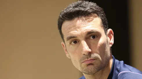 Solamente se repiten 5 jugadores de la primera formación de Scaloni en la Selección