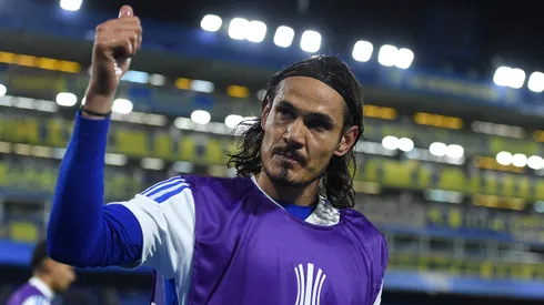 Alerta en Boca: la molestia física de Cavani que lo marginaría ante Defensa