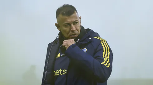 Un ex técnico de Boca tiró contra Almirón: "Si jugás con 6 defensores, tenés miedo"