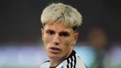 Alejandro Garnacho pide pista.