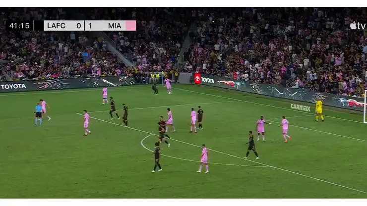 La maniobra de Messi que dejó a todos con la boca abierta.