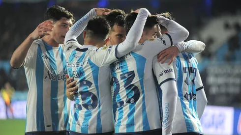 El festejo de los jugadores de Racing.
