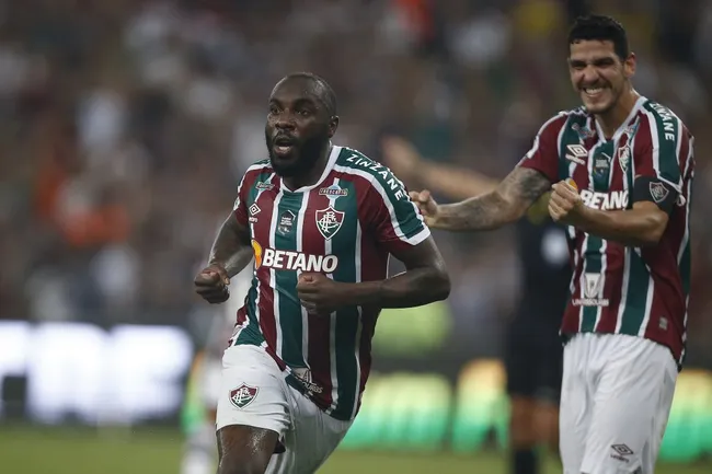 Manoel jugó 15 partidos en la temporada antes de ser suspendido. (Foto: Getty Images)