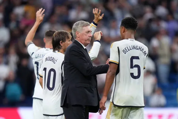 Carlo Ancelotti destacó a Bellingham tras el partido. (Photo by Angel Martinez/Getty Images)