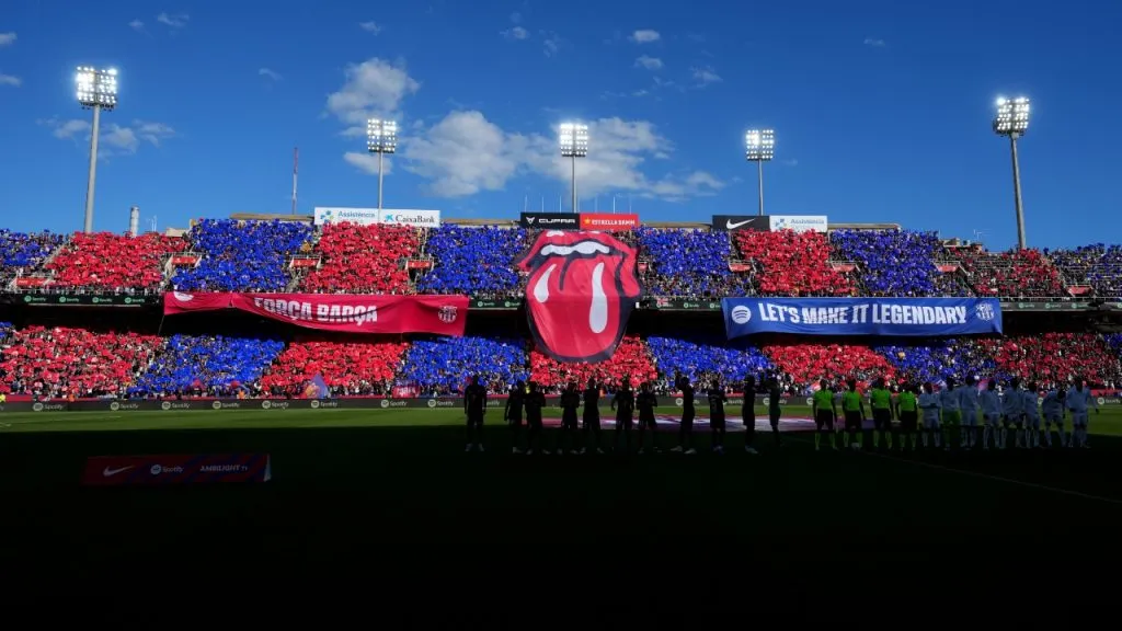 El mosaico con el logo de los Rolling Stones (Getty Images).