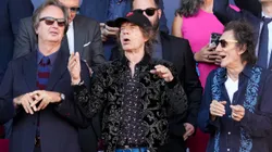 Mick Jagger y Ronnie Wood, en 'El Clásico' en Montjuic.