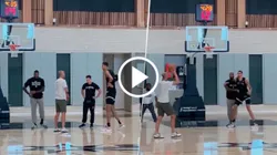 Ginóbili y una lección de juego a Wembanyama.