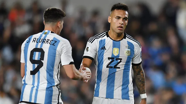 Lautaro Martínez y Julián Álvarez, presentes en el ranking.