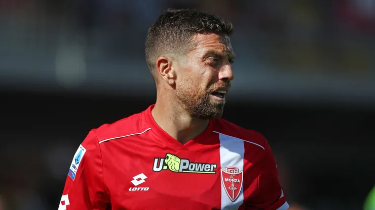 Alejandro Gómez con la camiseta de Monza.