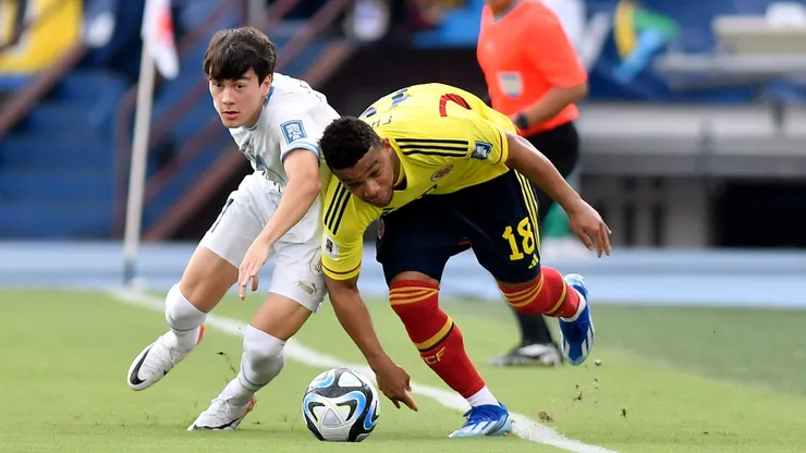 ¿Toma nota Almirón? La insólita decisión que tomaron en Colombia con Fabra en plena fecha FIFA