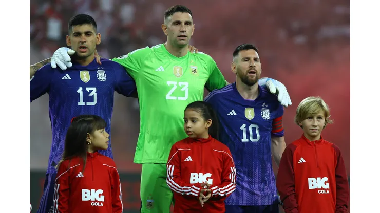 El mensaje de Cuti Romero tras dejar golpeado el partido entre Perú y Argentina