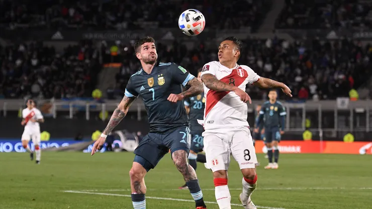 Argentina visita a Perú por las Eliminatorias.