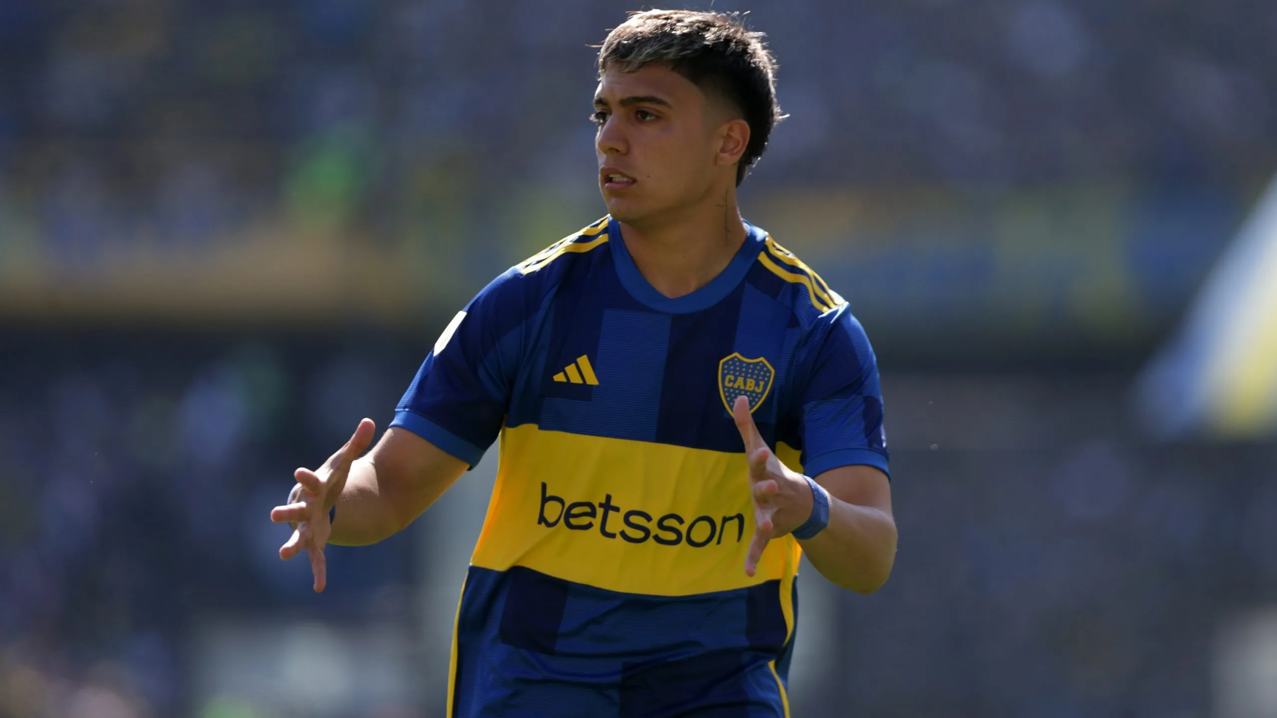 Zeballos en acción en Boca