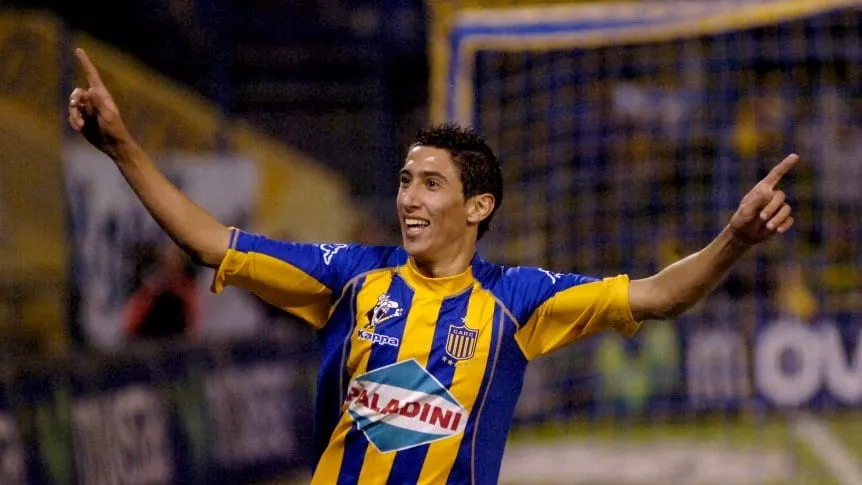 Ángel Di María con la camiseta de Rosario Central. (Foto: Prensa Rosario Central)