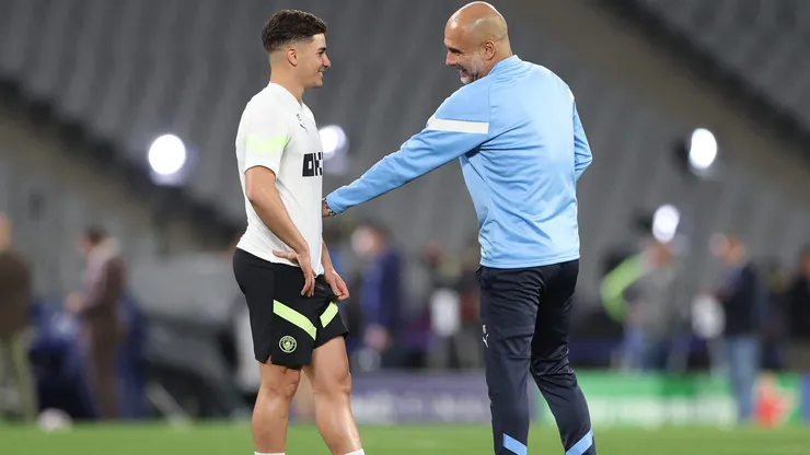 Guardiola sacó a Julián Álvarez, el City perdió y en redes no lo perdonaron