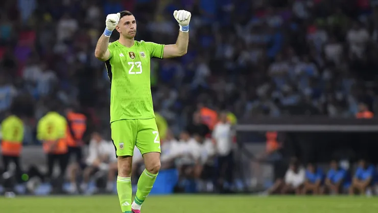 Dibu Martínez, amado por los hinchas argentinos.