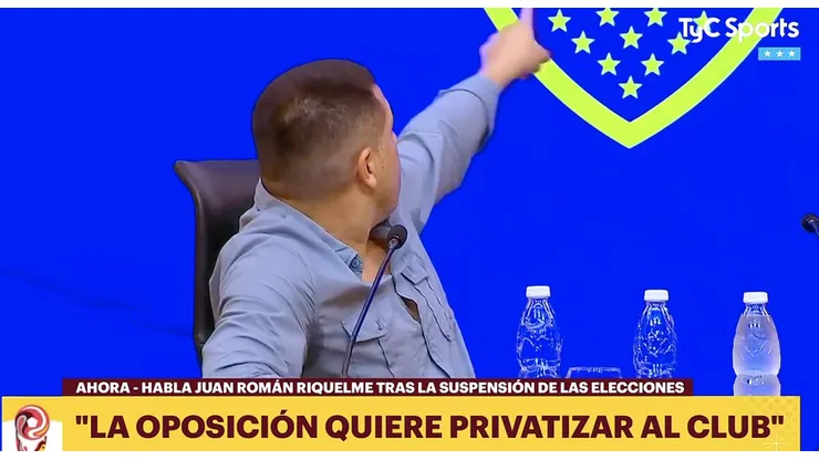 Juan Román Riquelme generó más de una ovación.