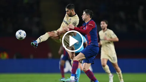 Alan Varela ante Robert Lewandowski.