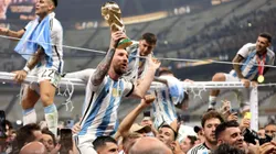 Messi con la copa, la imagen más esperada.