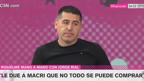 Riquelme en la entrevista con Rial.