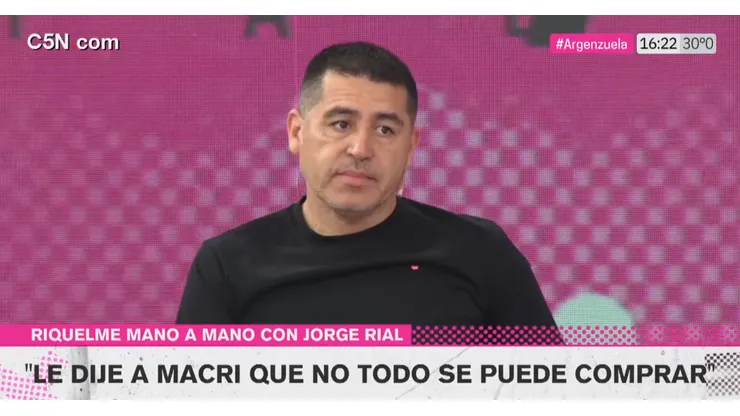 Riquelme en la entrevista con Rial.