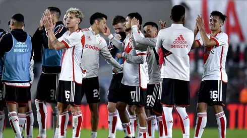 Los dos futbolistas sufrieron lesiones en sus rodillas.