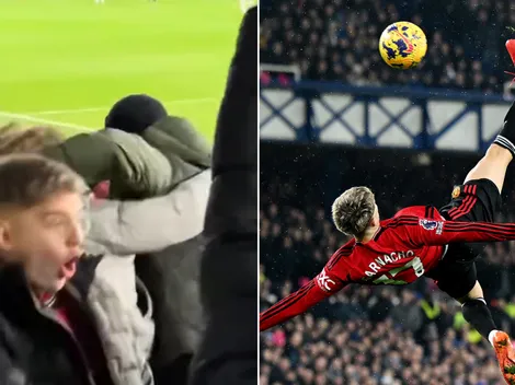 ¡Ángulo inédito! El golazo de Garnacho hizo delirar a Davoo Xeneize en la tribuna