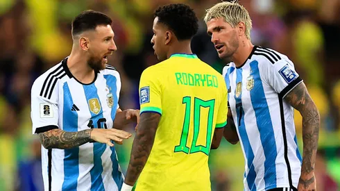 Rodrigo De Paul le dedicó un mensaje a Rodrygo Goes en su cuenta de Twitter tras el 1 a 0 de Argentina a Brasil. Getty Images.