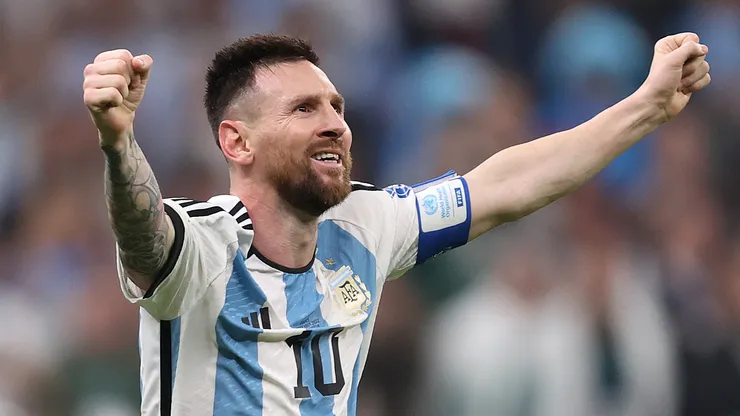Subastarán las camisetas que usó Messi con la Selección Argentina en Qatar 2022